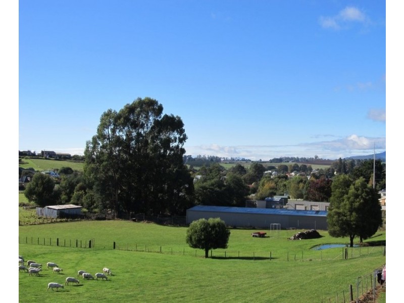 71 West Church Street, Deloraine TAS 7304