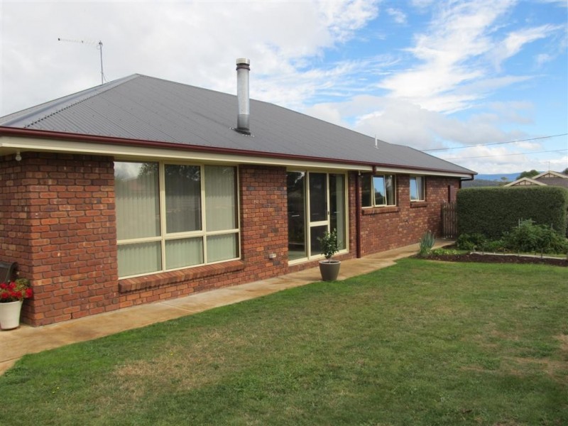 9 Casey Court, Deloraine TAS 7304
