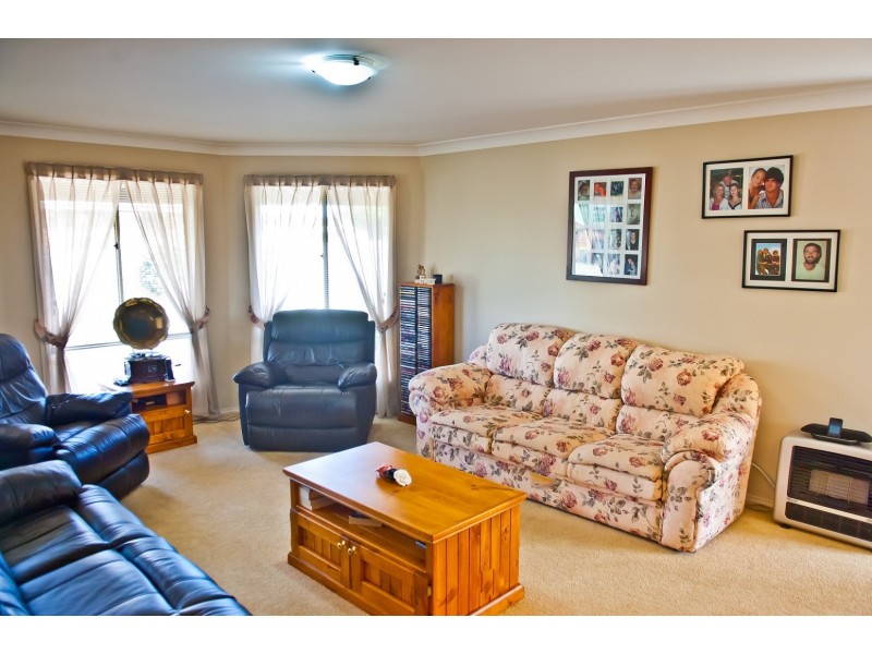 3 Kaye Elizabeth Place, Deloraine TAS 7304