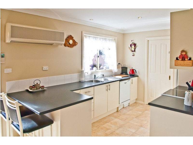 3 Kaye Elizabeth Place, Deloraine TAS 7304