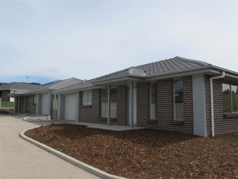Units1 and 2 West Church Street, Deloraine TAS 7304