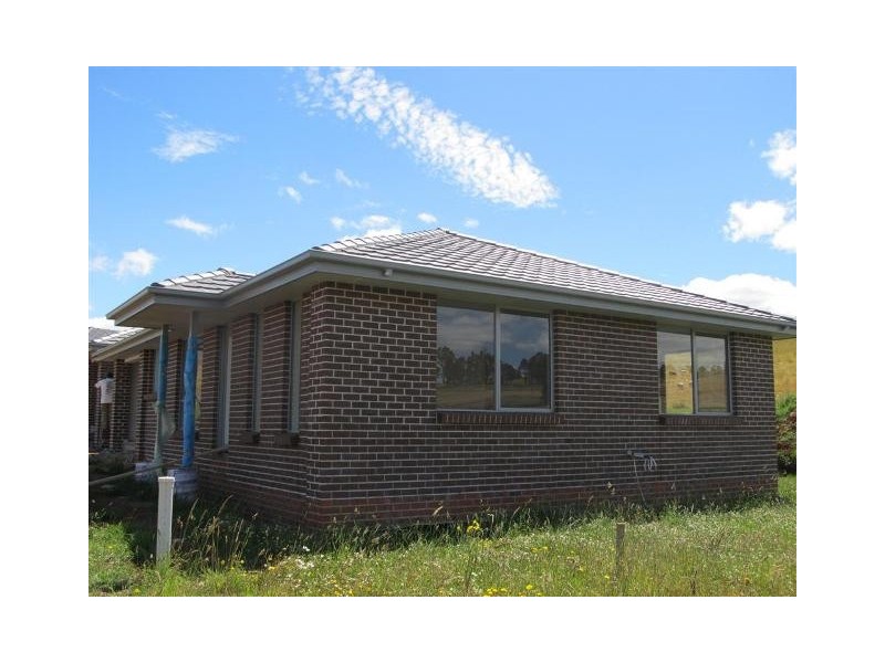 Units1 and 2 West Church Street, Deloraine TAS 7304