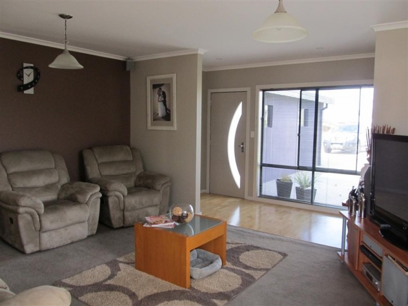 67 West Goderich Street, Deloraine TAS 7304