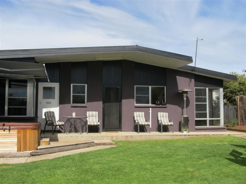 67 West Goderich Street, Deloraine TAS 7304