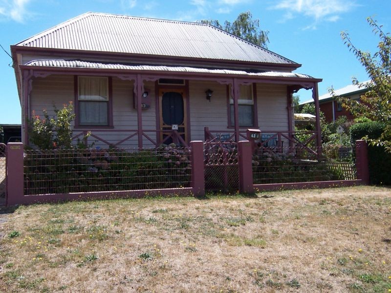 43 Weston Street, Deloraine TAS 7304