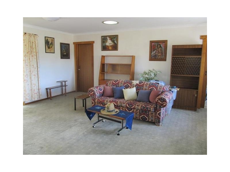 24 Taylor Street, Westbury TAS 7303