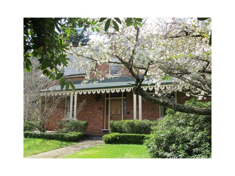 13 Lonsdale Promenade, Westbury TAS 7303