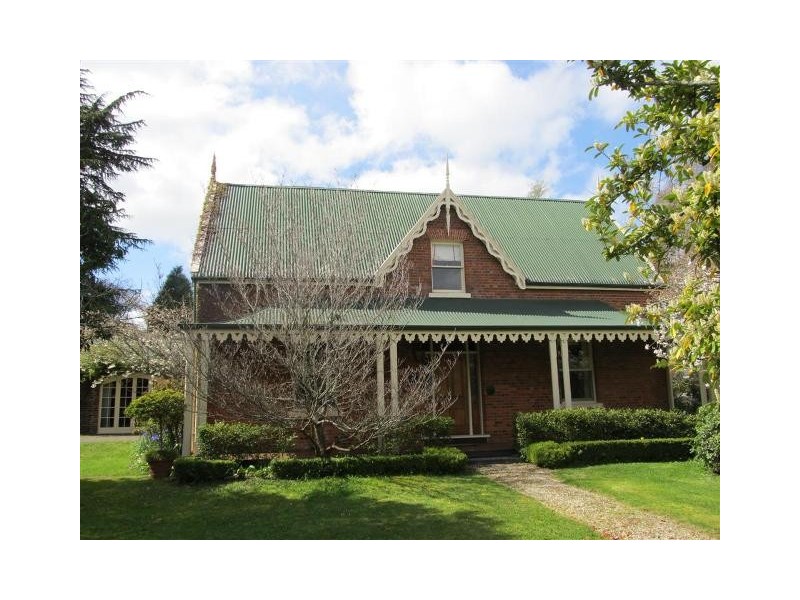 13 Lonsdale Promenade, Westbury TAS 7303