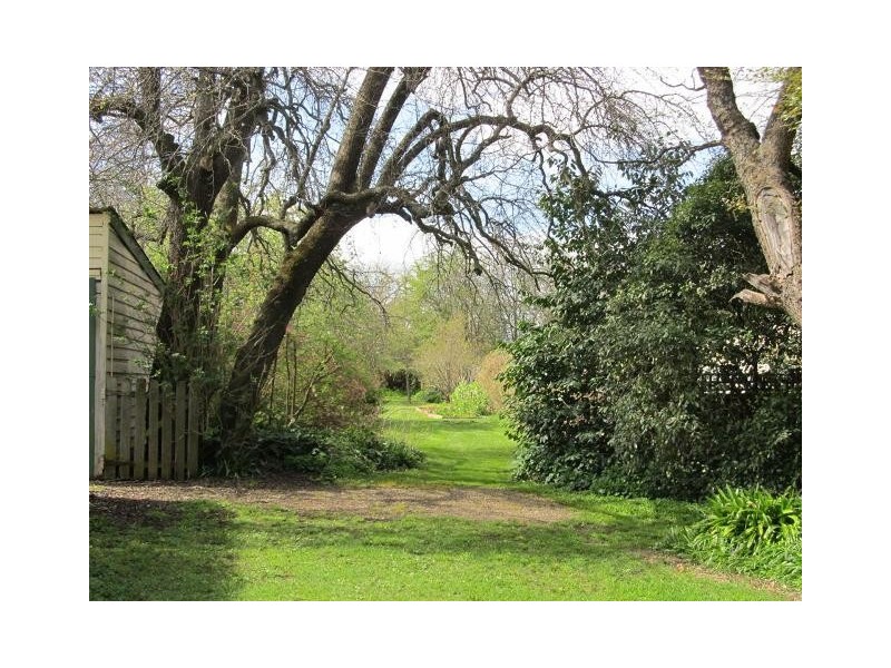 13 Lonsdale Promenade, Westbury TAS 7303