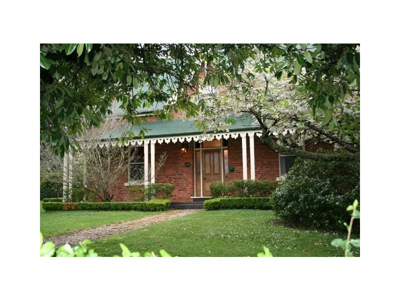 13 Lonsdale Promenade, Westbury TAS 7303