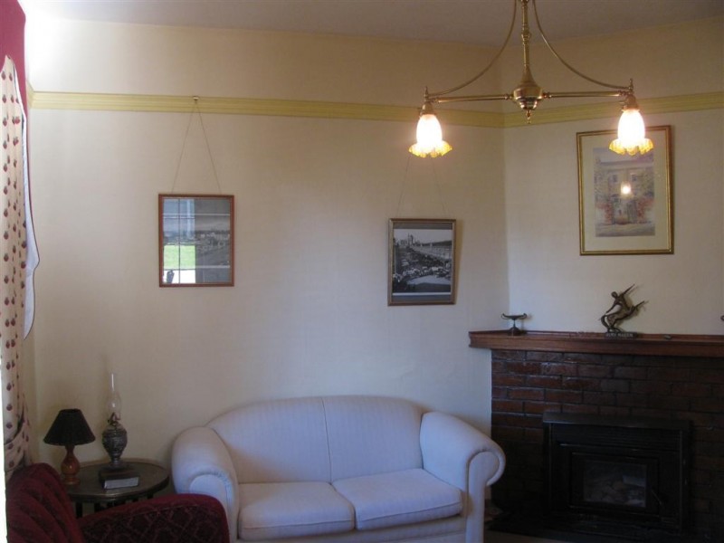 6 Railway Street, Deloraine TAS 7304