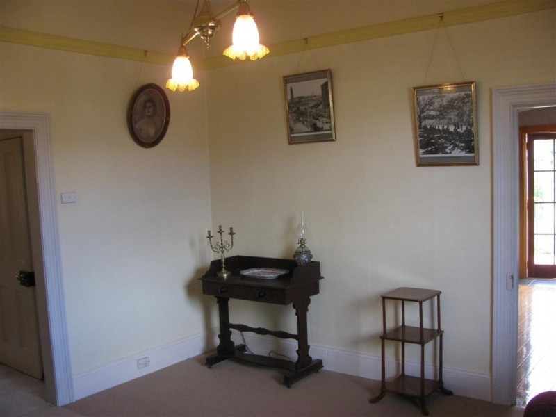 6 Railway Street, Deloraine TAS 7304