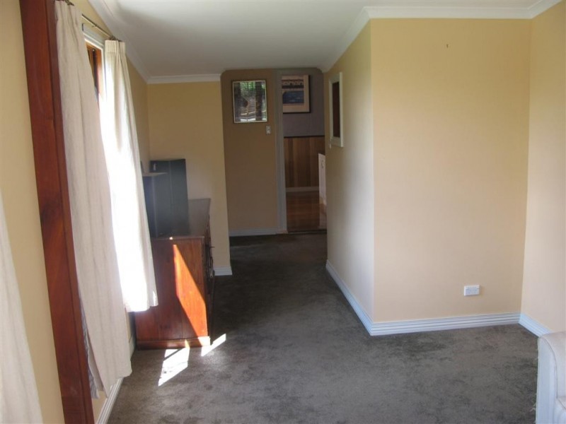 6 Railway Street, Deloraine TAS 7304