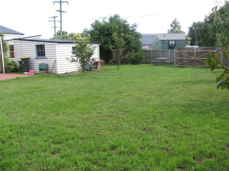 6 Railway Street, Deloraine TAS 7304