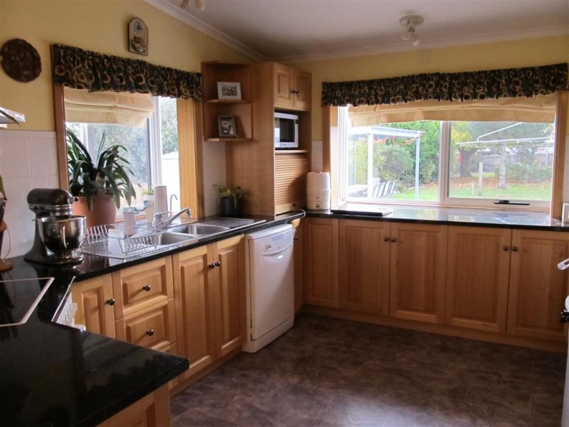 53 Parsonage Street, Deloraine TAS 7304