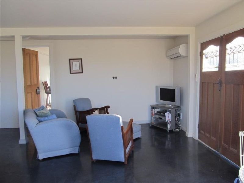 105 West Barrack Street, Deloraine TAS 7304