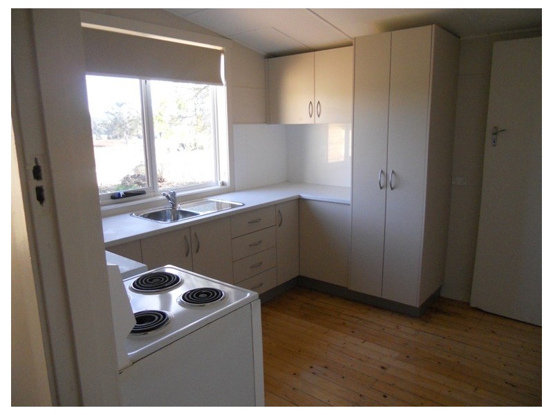 5208 Bass Highway, Deloraine TAS 7304