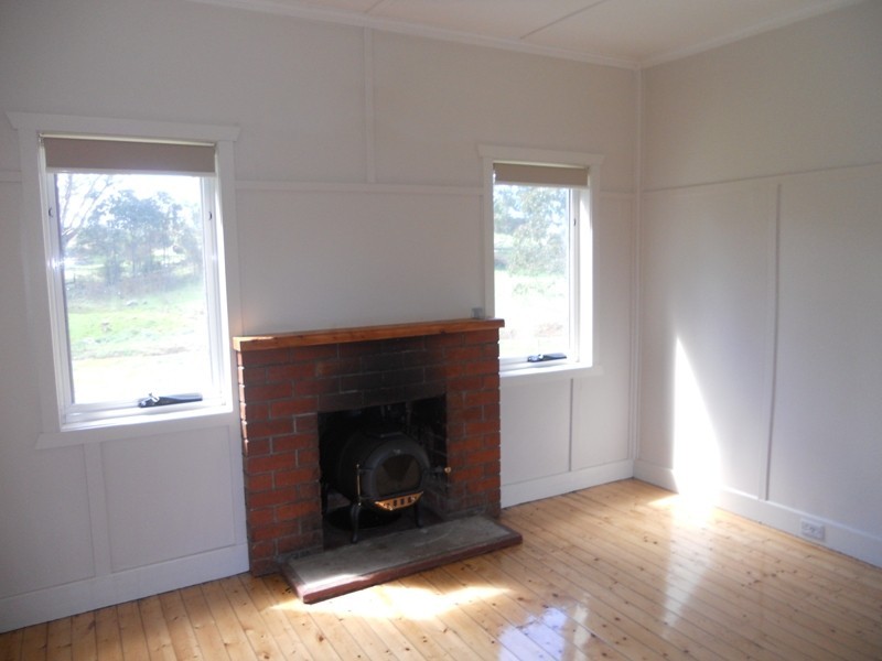 5208 Bass Highway, Deloraine TAS 7304