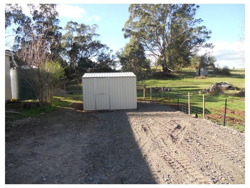 5208 Bass Highway, Deloraine TAS 7304