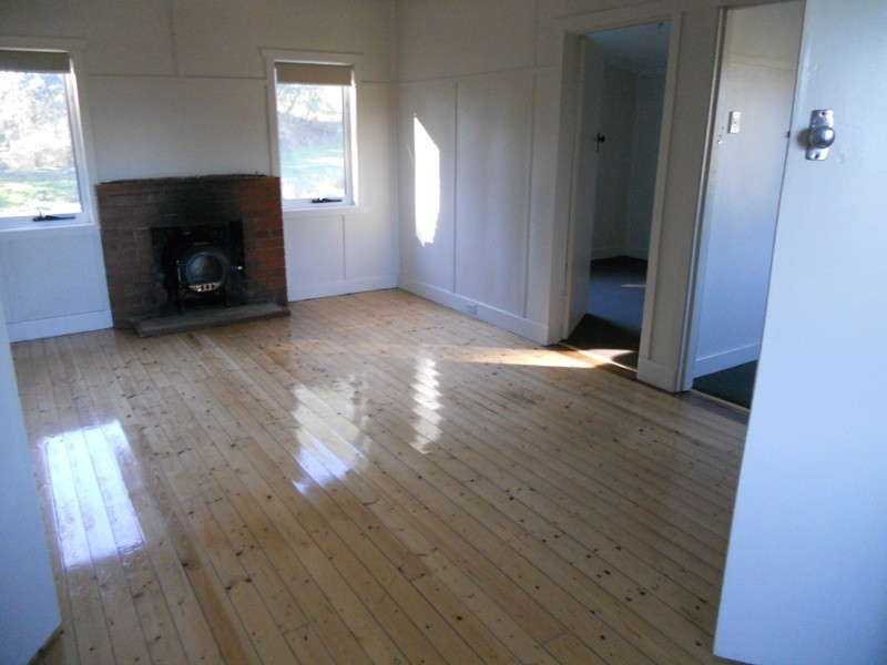 5208 Bass Highway, Deloraine TAS 7304