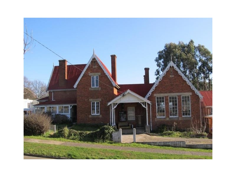 3-9 East Barrack Street, Deloraine TAS 7304