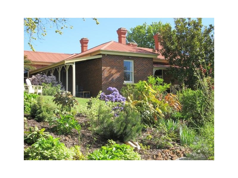 12 West Barrack Street, Deloraine TAS 7304