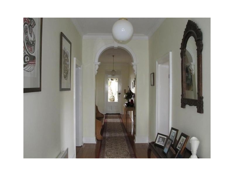 12 West Barrack Street, Deloraine TAS 7304