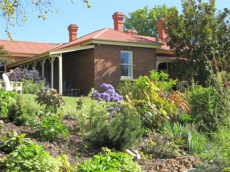 12 West Barrack Street, Deloraine TAS 7304