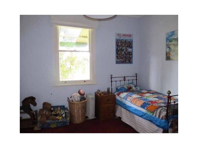 12 West Barrack Street, Deloraine TAS 7304