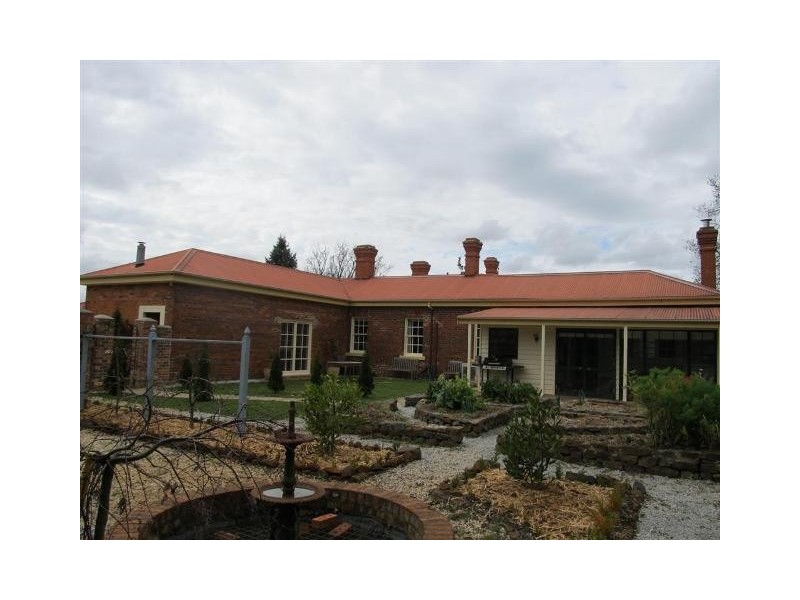 12 West Barrack Street, Deloraine TAS 7304