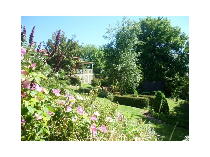 12 West Barrack Street, Deloraine TAS 7304