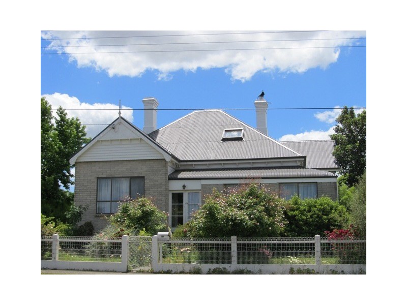 103 Emu Bay Road, Deloraine TAS 7304