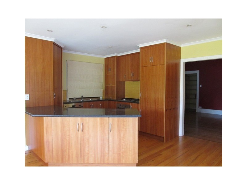 103 Emu Bay Road, Deloraine TAS 7304