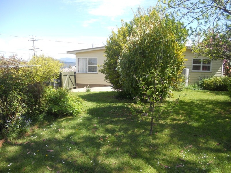 143 Emu Bay Road, Deloraine TAS 7304