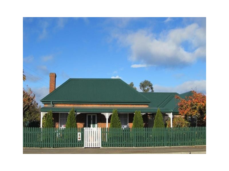 24 Meander Valley Road, Westbury TAS 7303