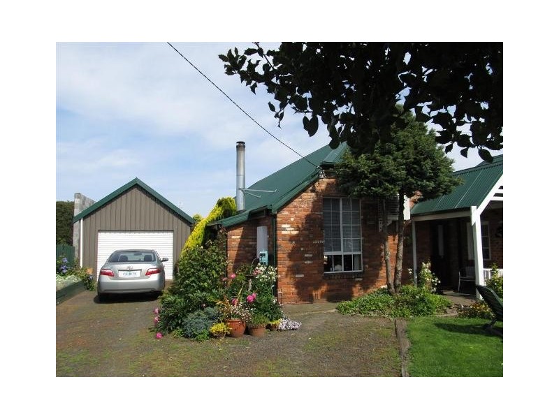 24 Meander Valley Road, Westbury TAS 7303