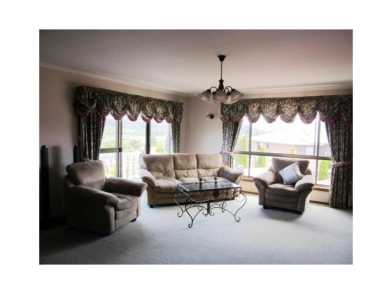 3 Panorama Place, Deloraine TAS 7304