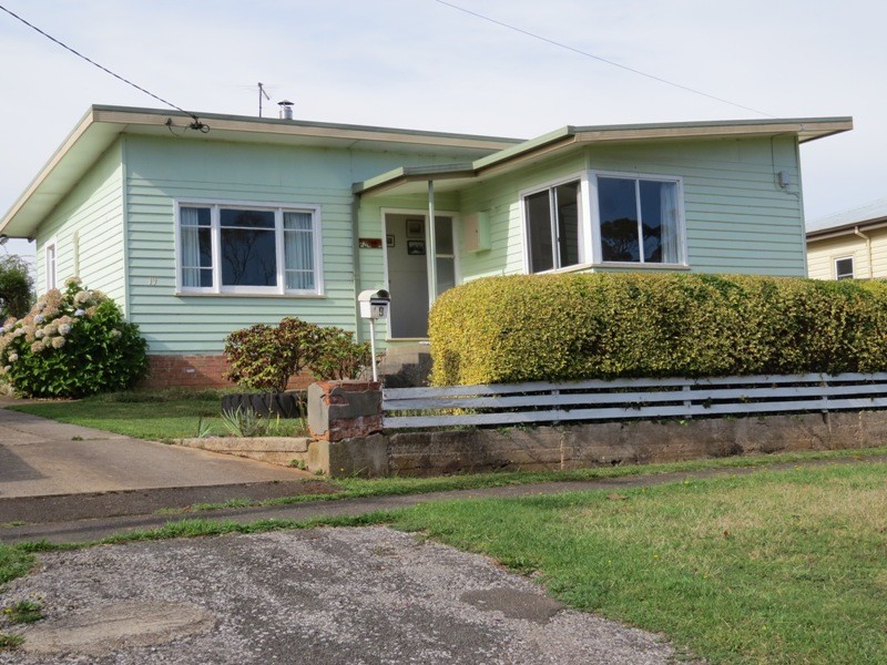 19 Moriarty Street, Deloraine TAS 7304