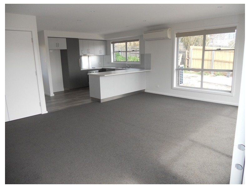 2/19 Meander Valley Road, Deloraine TAS 7304