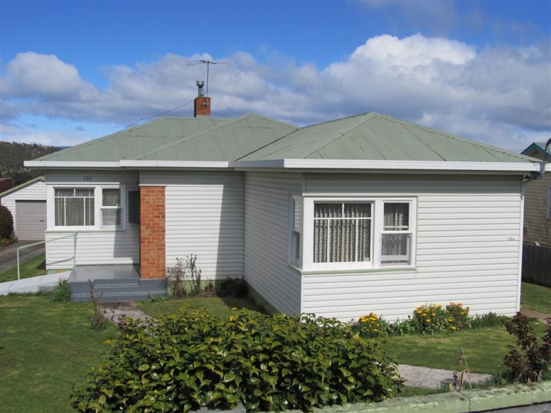 126 Emu Bay Road, Deloraine TAS 7304