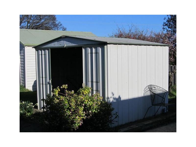 126 Emu Bay Road, Deloraine TAS 7304