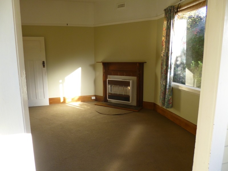 41 Meander Valley Road, Deloraine TAS 7304