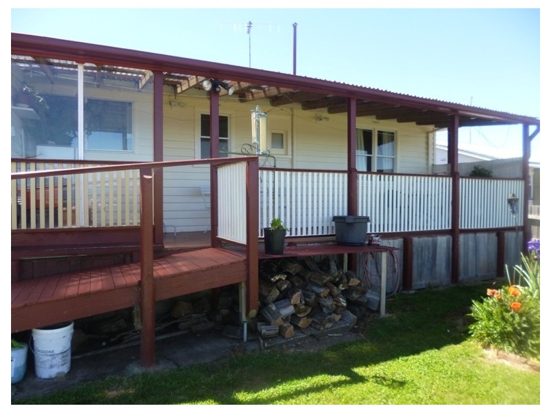 152 Emu Bay Road, Deloraine TAS 7304