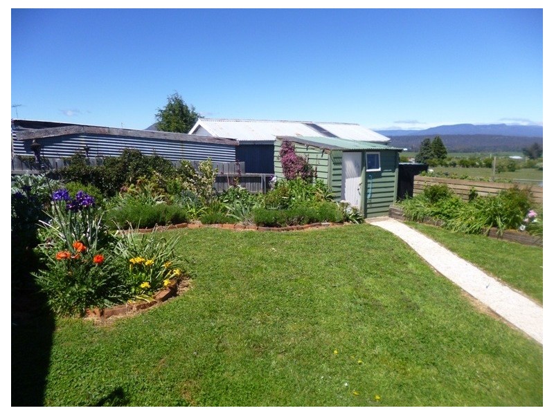 152 Emu Bay Road, Deloraine TAS 7304