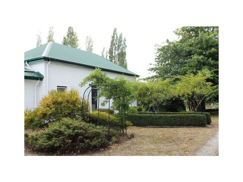 5283 Bass Highway, Deloraine TAS 7304