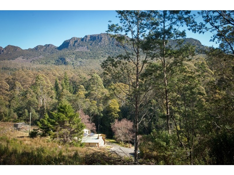 13101 Highland Lakes Road, Golden Valley TAS 7304