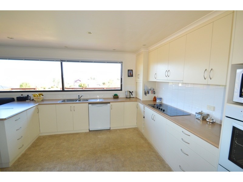 6 High Street, Deloraine TAS 7304