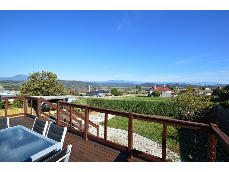 6 High Street, Deloraine TAS 7304
