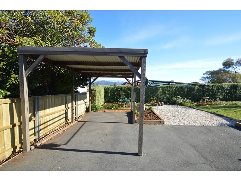 6 High Street, Deloraine TAS 7304