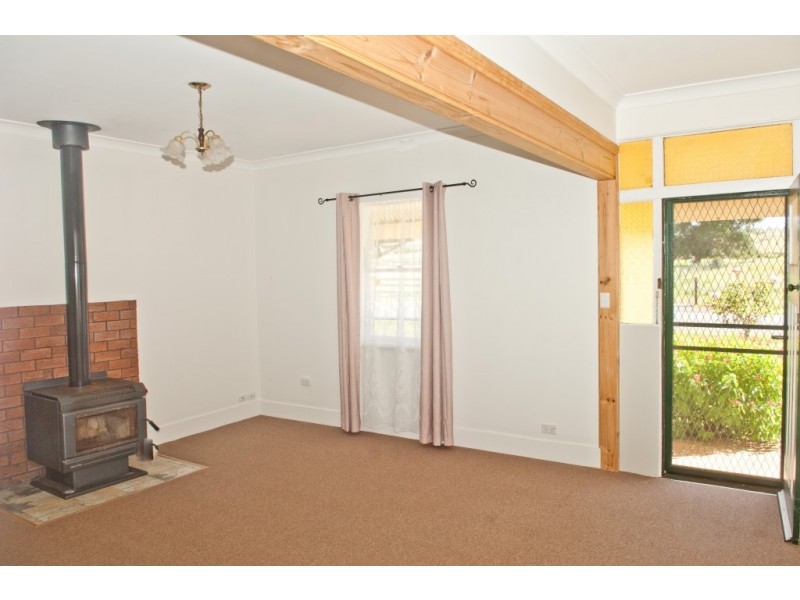 94 East Barrack Street, Deloraine TAS 7304